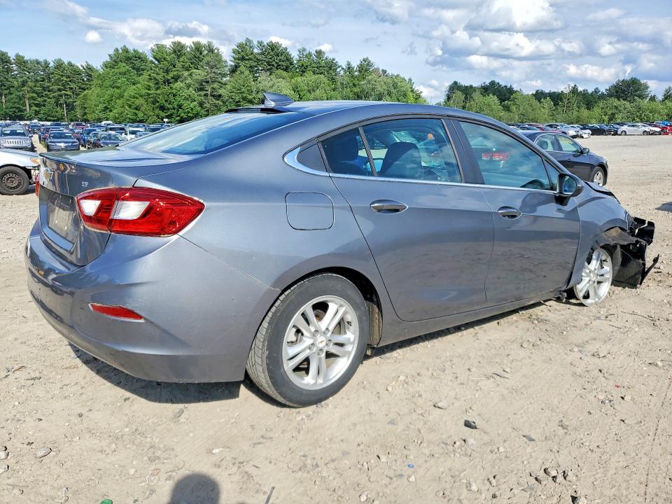 58377796 :رقم المزاد ، 1G1BE5SM9J7167305 vin ، 2018 Chevrolet Cruze مزاد بيع