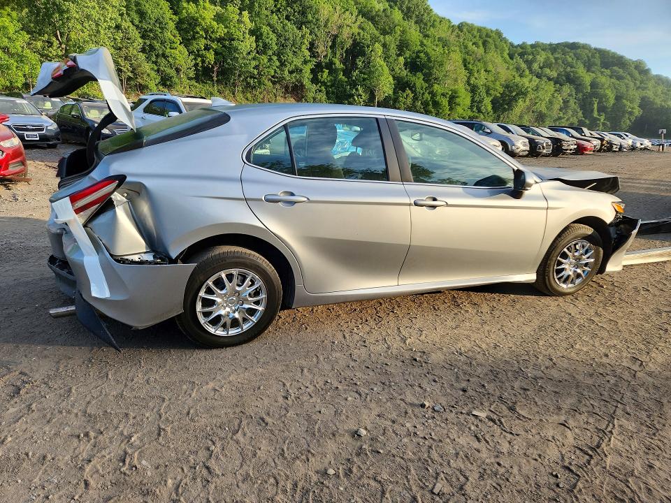 54454016 :رقم المزاد ، 4T1L11BK1LU018370 vin ، 2020 Toyota Camry مزاد بيع