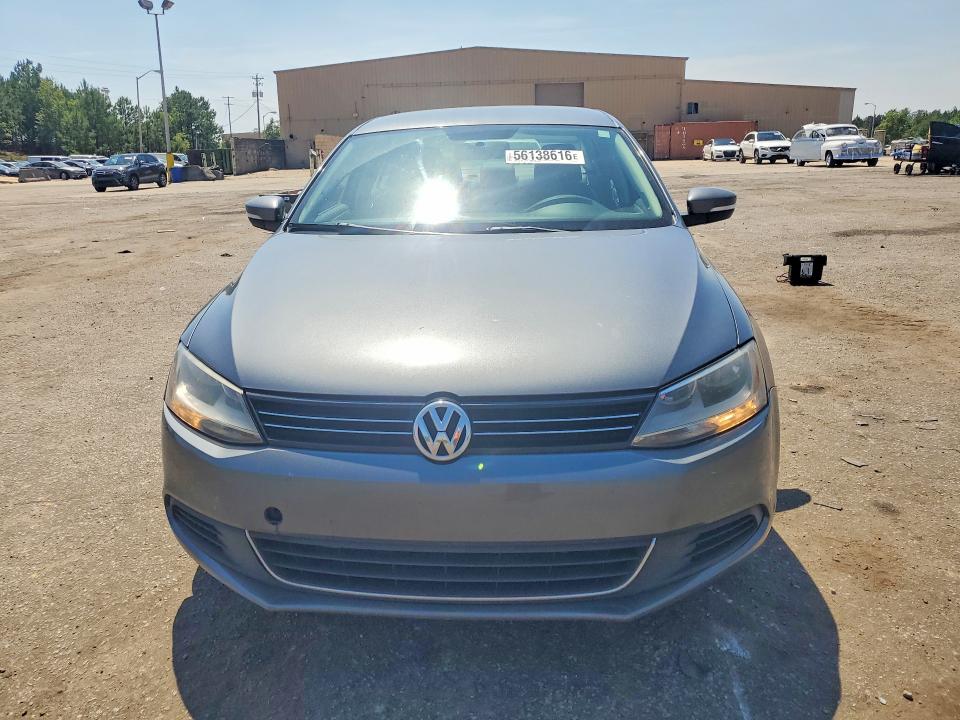 56138616 :رقم المزاد ، 3VWD07AJ7EM291793 vin ، 2014 Volkswagen Jetta مزاد بيع