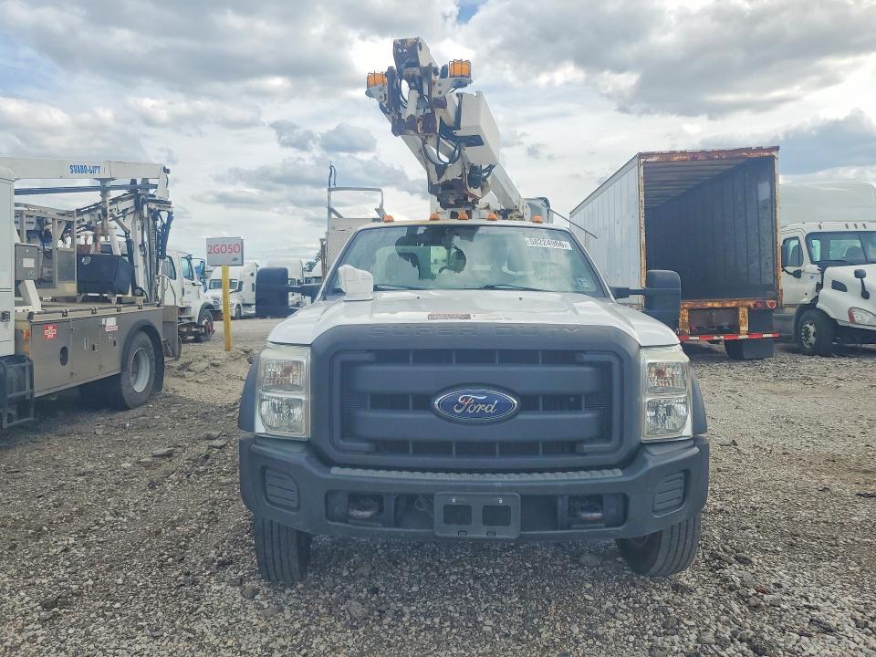 58224966 :رقم المزاد ، 1FDUF4GY4DEB63080 vin ، 2013 Ford F450 مزاد بيع