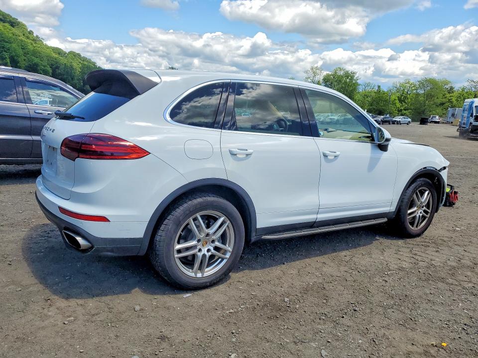 Aukcja sprzedaży 2016 Porsche Cayenne, vin: WP1AA2A27GKA11877, numer aukcji: 55283796