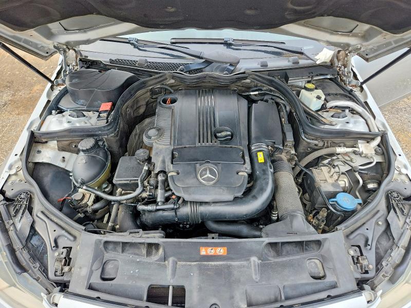 55616656 :رقم المزاد ، WDDGF4HB9CA679930 vin ، 2012 Mercedes-benz C مزاد بيع