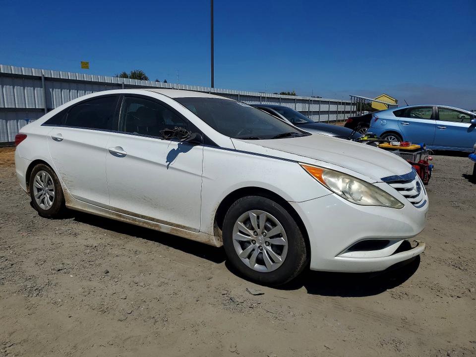 58486226 :رقم المزاد ، 5NPEB4AC0CH354267 vin ، 2012 Hyundai Sonata مزاد بيع