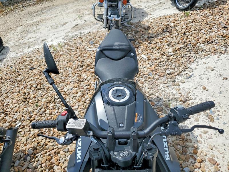 Продажа на аукционе авто 2026 Suzuki Gsx800, vin: JS1EM11B8T7100272, номер лота: 55704066