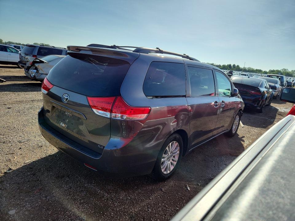Продаж на аукціоні авто 2014 Toyota Sienna, vin: 5TDYK3DC7ES418398, номер лоту: 56758716