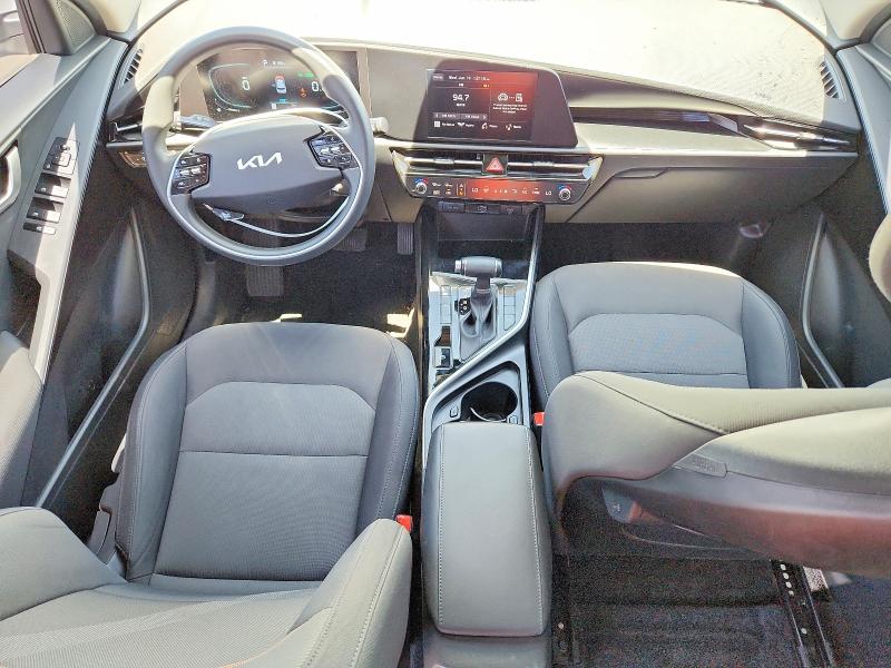 2025 Kia Niro მანქანა იყიდება აუქციონზე, vin: KNDCP3LE4S5237453, აუქციონის ნომერი: 57043926