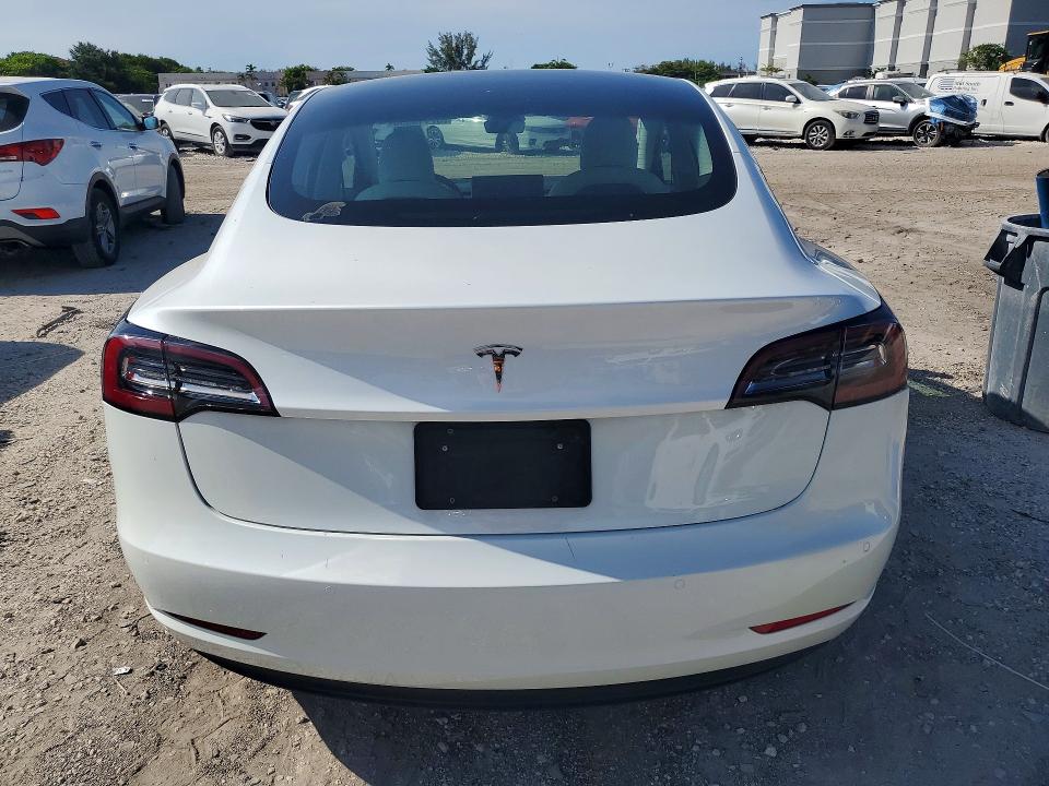 Продажа на аукционе авто 2021 Tesla Model 3, vin: 5YJ3E1EA2MF908639, номер лота: 57118556