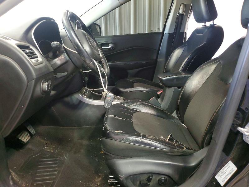 56696166 :رقم المزاد ، 3C4NJCBB1JT102706 vin ، 2018 Jeep Compass مزاد بيع