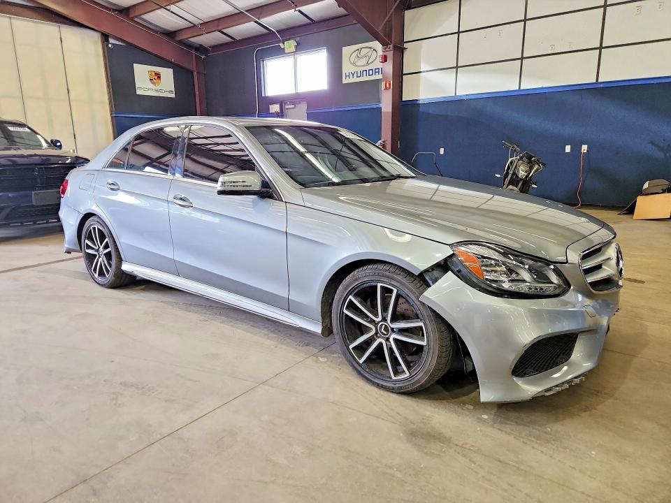 58958386 :رقم المزاد ، WDDHF8JB1EA804315 vin ، 2014 Mercedes-benz E مزاد بيع