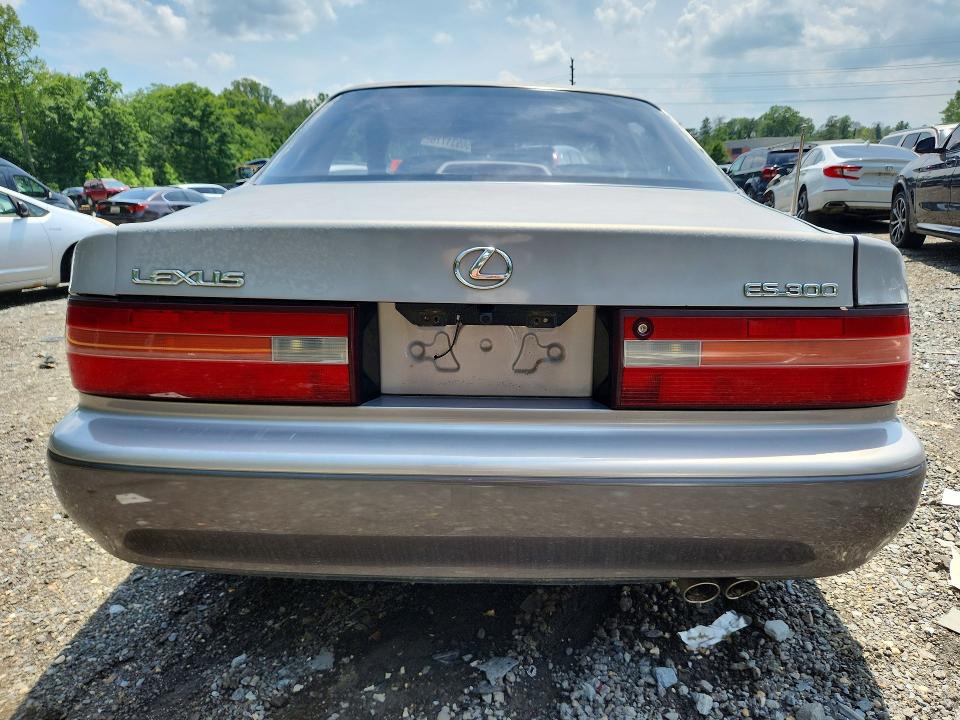 56931776 :رقم المزاد ، JT8BF12G6T0170745 vin ، 1996 Lexus Es مزاد بيع