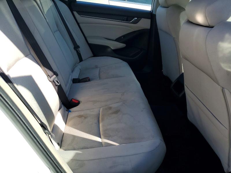 2018 Honda Accord მანქანა იყიდება აუქციონზე, vin: 1HGCV1F13JA167597, აუქციონის ნომერი: 56999756