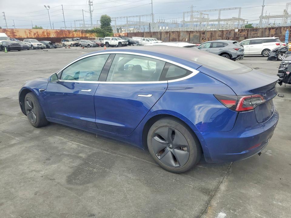 2018 Tesla Model 3 მანქანა იყიდება აუქციონზე, vin: 5YJ3E1EA6JF005602, აუქციონის ნომერი: 56486256