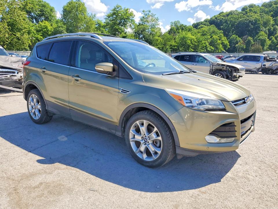 2014 Ford Escape მანქანა იყიდება აუქციონზე, vin: 1FMCU9JX3EUA75384, აუქციონის ნომერი: 58655996