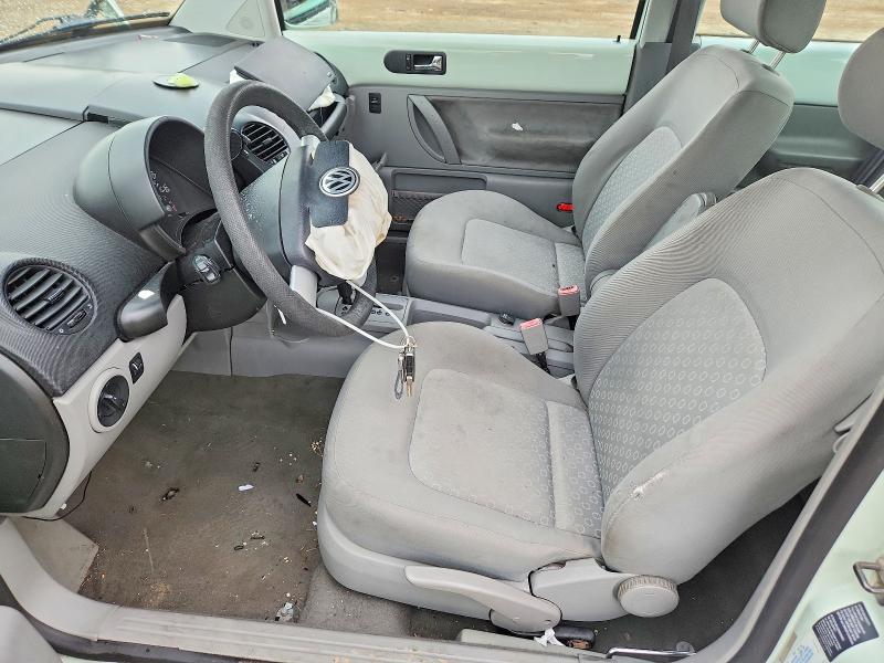58959886 :رقم المزاد ، 3VWCB21C62M453208 vin ، 2002 Volkswagen New Beetle مزاد بيع