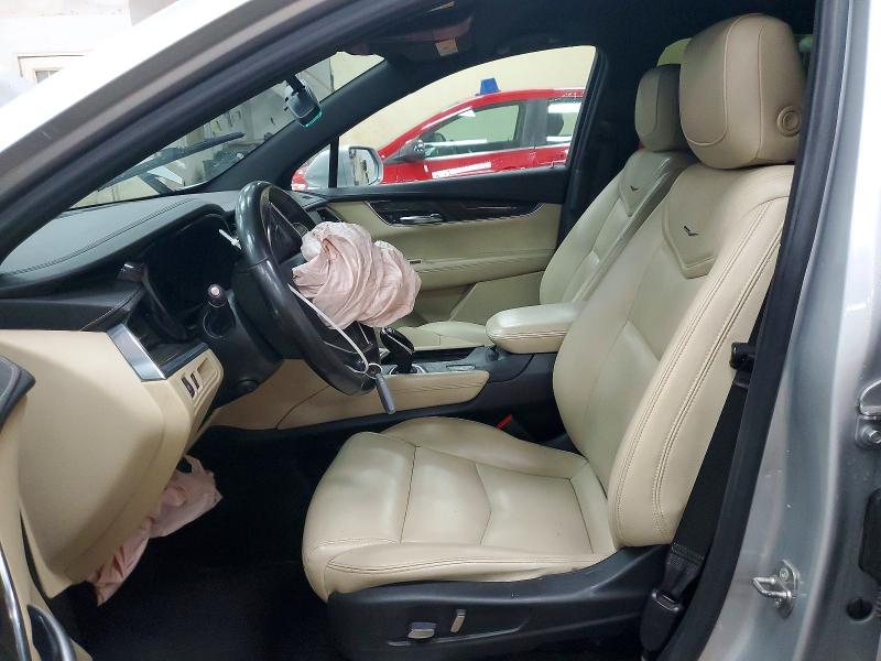 56193546 :رقم المزاد ، 1GYKNARS3JZ224522 vin ، 2018 Cadillac Xt5 مزاد بيع