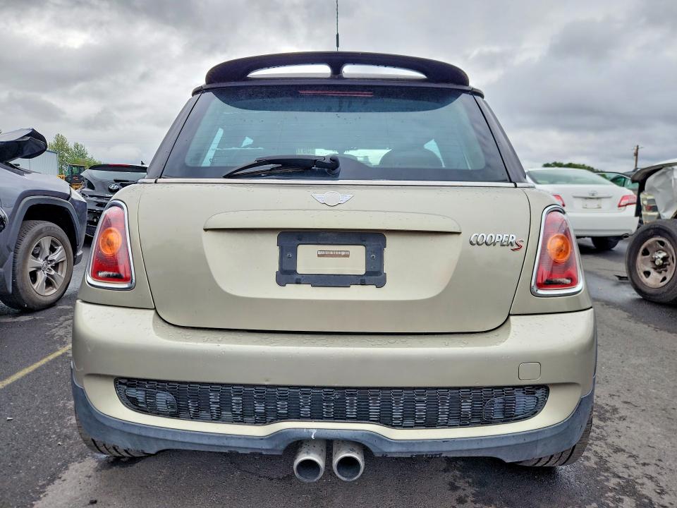 59189046 :رقم المزاد ، WMWMF73517TV31343 vin ، 2007 Mini Cooper مزاد بيع