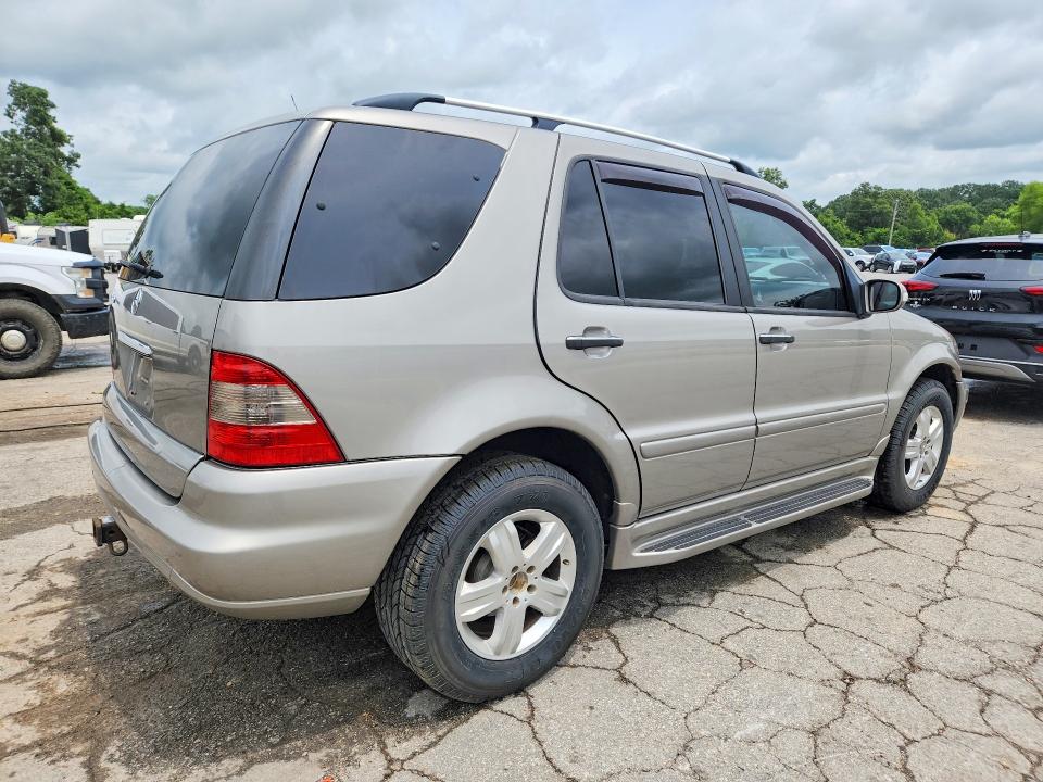 2005 Mercedes-benz Ml მანქანა იყიდება აუქციონზე, vin: 4JGAB57E35A531686, აუქციონის ნომერი: 58789826