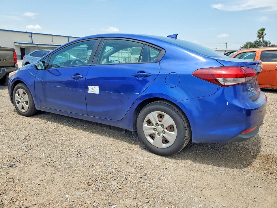 58080376 :رقم المزاد ، 3KPFL4A73JE268327 vin ، 2018 Kia Forte مزاد بيع