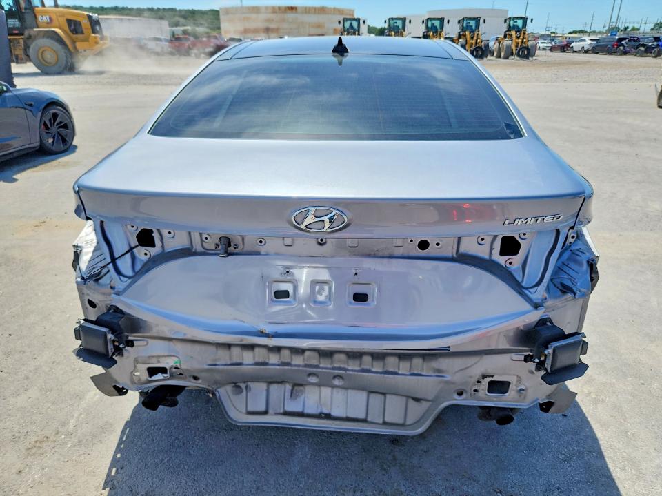 2016 Hyundai Azera მანქანა იყიდება აუქციონზე, vin: KMHFH4JG9GA516041, აუქციონის ნომერი: 56297396