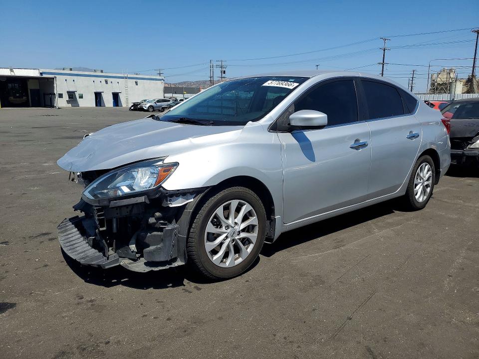 57769366 :رقم المزاد ، 3N1AB7AP7KY392831 vin ، 2019 Nissan Sentra مزاد بيع
