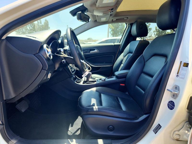 56079926 :رقم المزاد ، WDCTG4GB2FJ033490 vin ، 2015 Mercedes-benz Gla مزاد بيع
