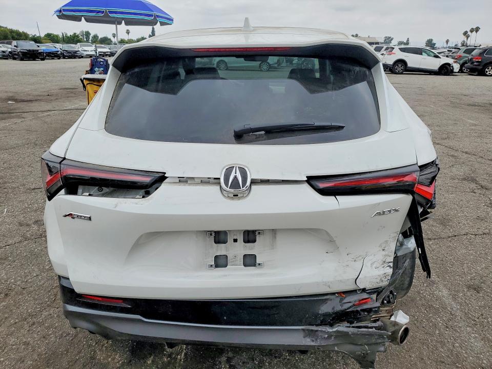 56581236 :رقم المزاد ، 3HDSA1H54SM705572 vin ، 2025 Acura Adx مزاد بيع
