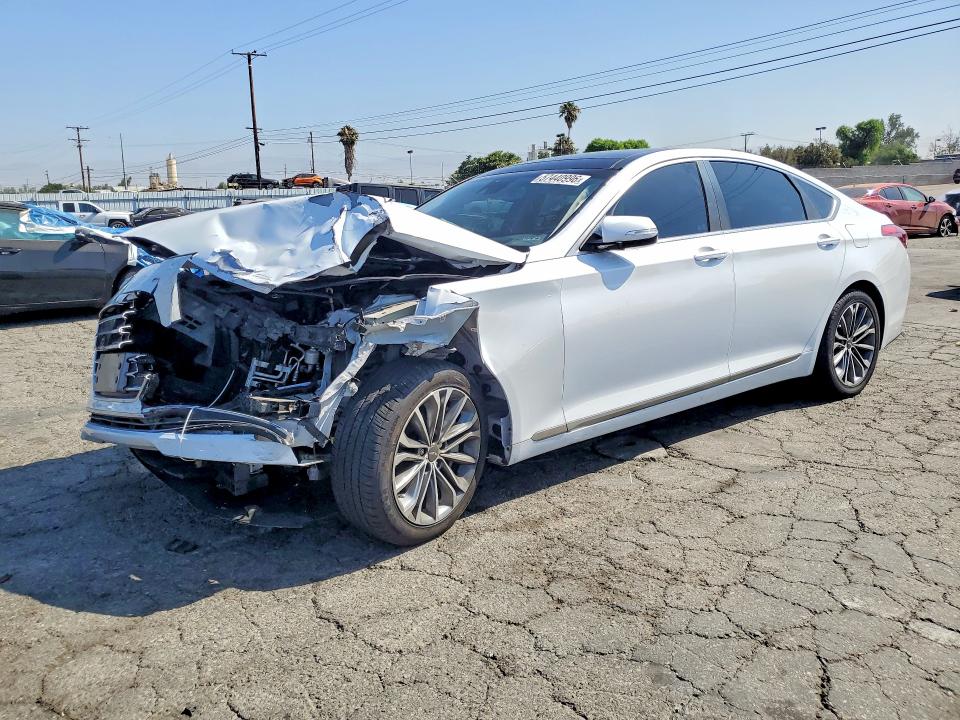 57440996 :رقم المزاد ، KMHGN4JE8FU071056 vin ، 2015 Hyundai Genesis مزاد بيع