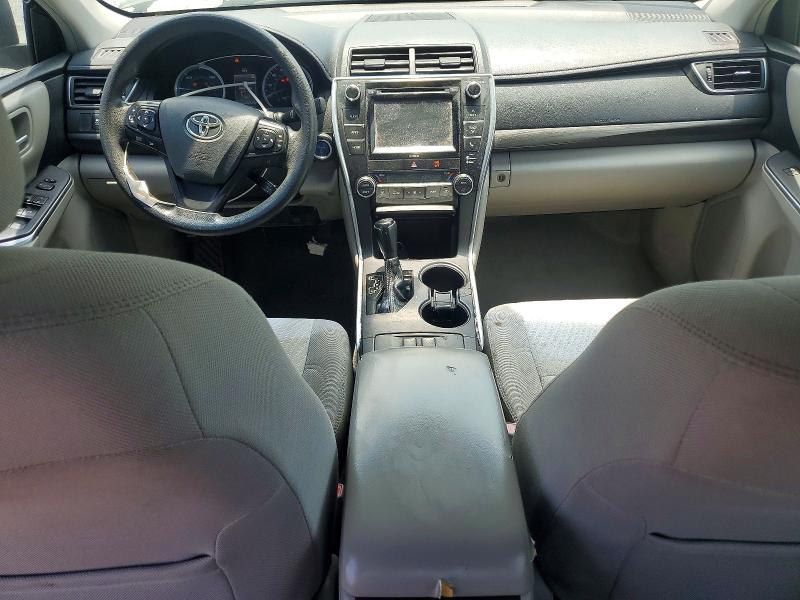 2015 Toyota Camry Hybrid მანქანა იყიდება აუქციონზე, vin: 4T1BD1FK7FU167013, აუქციონის ნომერი: 59014866