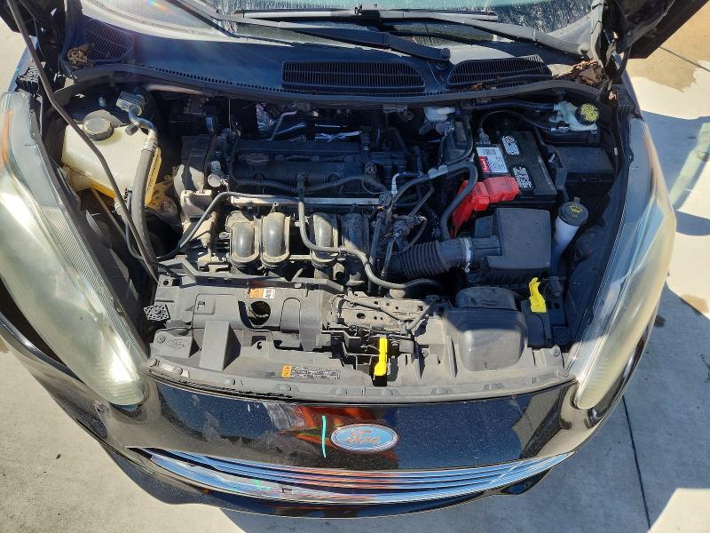 56064166 :رقم المزاد ، 3FADP4AJ0GM180041 vin ، 2016 Ford Fiesta مزاد بيع