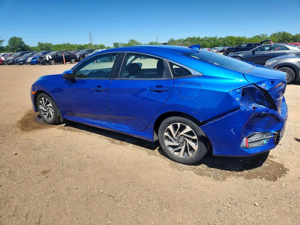 2017 Honda Civic მანქანა იყიდება აუქციონზე, vin: 19XFC2F74HE081363, აუქციონის ნომერი: 55511746