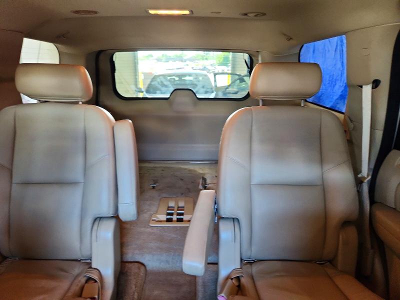 2010 Cadillac Escalade მანქანა იყიდება აუქციონზე, vin: 1GYUCAEF9AR146013, აუქციონის ნომერი: 57528476