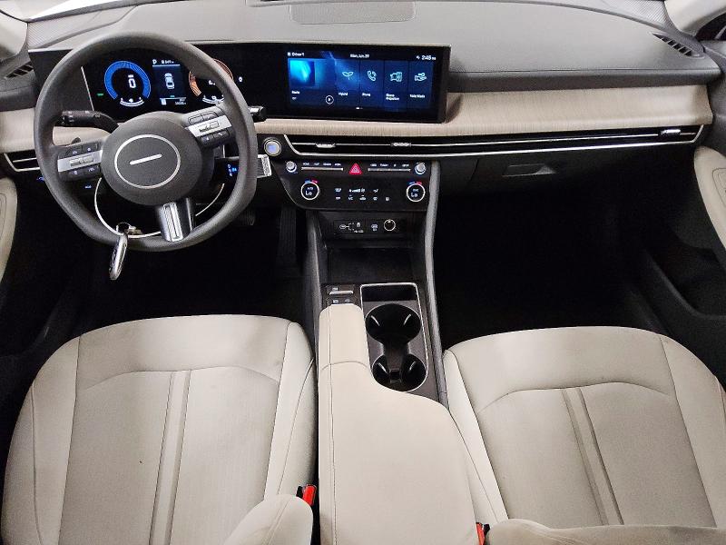 2026 Hyundai Sonata Hybrid მანქანა იყიდება აუქციონზე, vin: KMHL24JJ2TA142883, აუქციონის ნომერი: 60977486