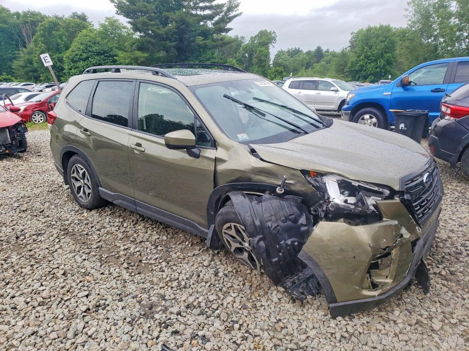 Продажа на аукционе авто 2022 Subaru Forester, vin: JF2SKAEC8NH432678, номер лота: 57256126