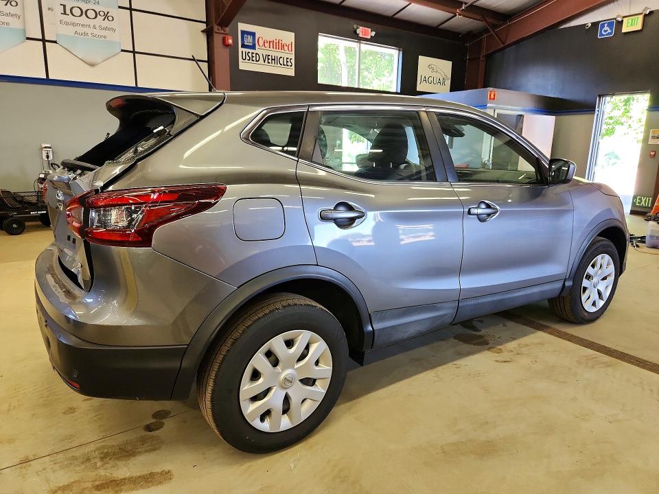 56168936 :رقم المزاد ، JN1BJ1CW7LW367817 vin ، 2020 Nissan Rogue Sport مزاد بيع
