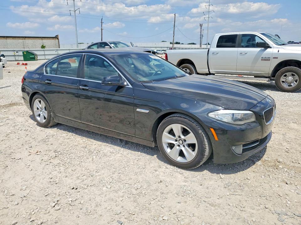 2011 Bmw 528 მანქანა იყიდება აუქციონზე, vin: WBAFR1C59BC260585, აუქციონის ნომერი: 55587626