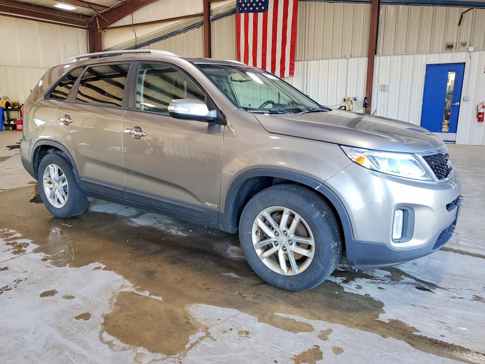 57174746 :رقم المزاد ، 5XYKTCA6XEG523127 vin ، 2014 Kia Sorento مزاد بيع