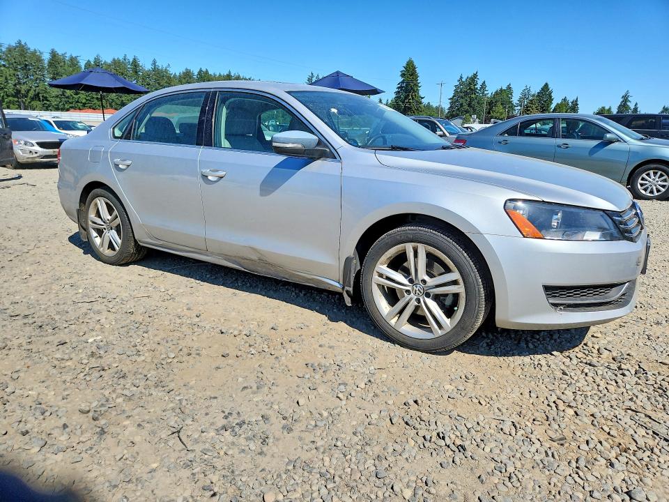 Продаж на аукціоні авто 2014 Volkswagen Passat, vin: 1VWBT7A39EC108735, номер лоту: 54501016