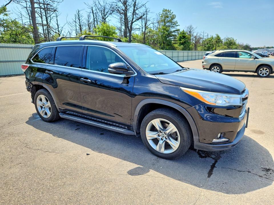Продажа на аукционе авто 2016 Toyota Highlander, vin: 5TDDKRFH8GS246038, номер лота: 58773976