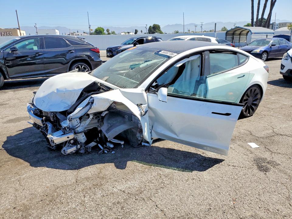 2021 Tesla Model 3 მანქანა იყიდება აუქციონზე, vin: 5YJ3E1EC0MF064182, აუქციონის ნომერი: 56852706