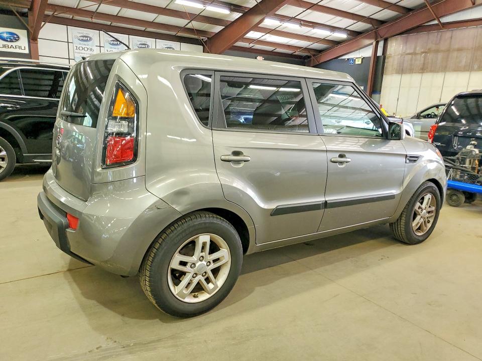 Продажа на аукционе авто 2011 Kia Soul, vin: KNDJT2A22B7332037, номер лота: 57904356