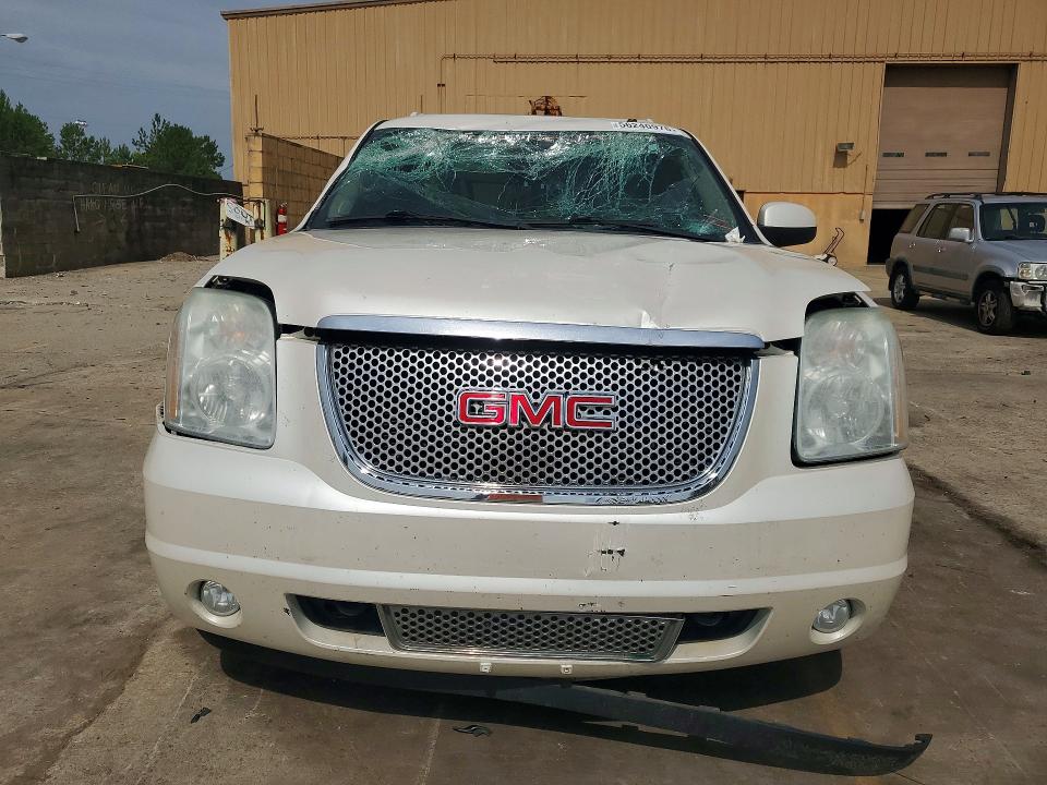 2011 Gmc Yukon Xl მანქანა იყიდება აუქციონზე, vin: 1GKS2MEF1BR297094, აუქციონის ნომერი: 56240976