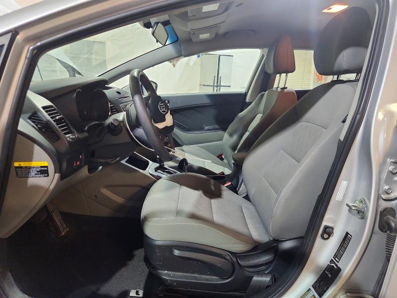 57692676 :رقم المزاد ، KNAFK4A60F5436371 vin ، 2015 Kia Forte مزاد بيع