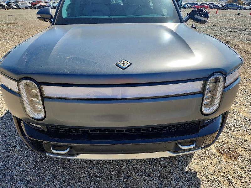 Продажа на аукционе авто 2024 Rivian R1s, vin: 7PDSGABA4RN030708, номер лота: 57002356