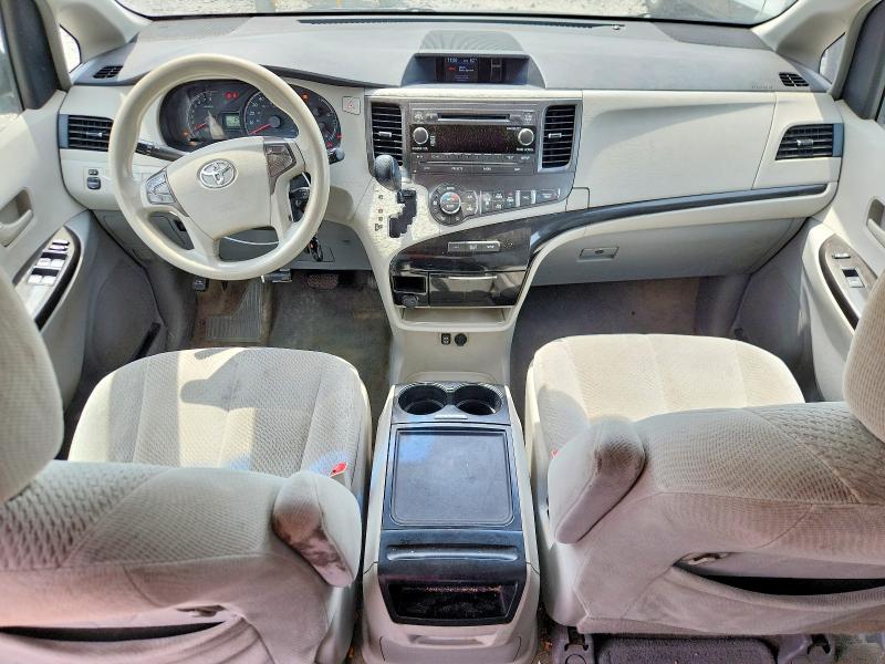 55563716 :رقم المزاد ، 5TDKK3DC4DS381203 vin ، 2013 Toyota Sienna مزاد بيع