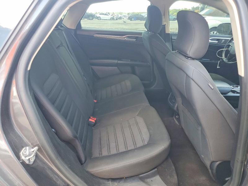 56974806 :رقم المزاد ، 3FA6P0T92LR150217 vin ، 2020 Ford Fusion مزاد بيع