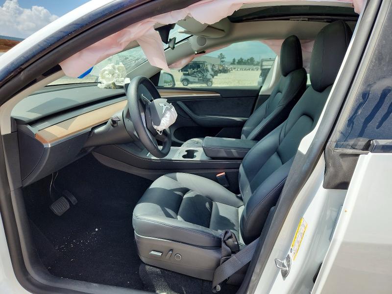 58760376 :رقم المزاد ، 7SAYGAEE1NF549808 vin ، 2022 Tesla Model Y مزاد بيع