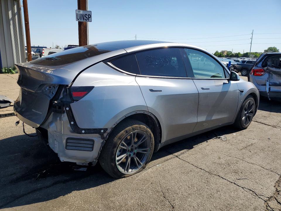 2024 Tesla Model Y მანქანა იყიდება აუქციონზე, vin: 7SAYGDEE7RF213510, აუქციონის ნომერი: 58571446