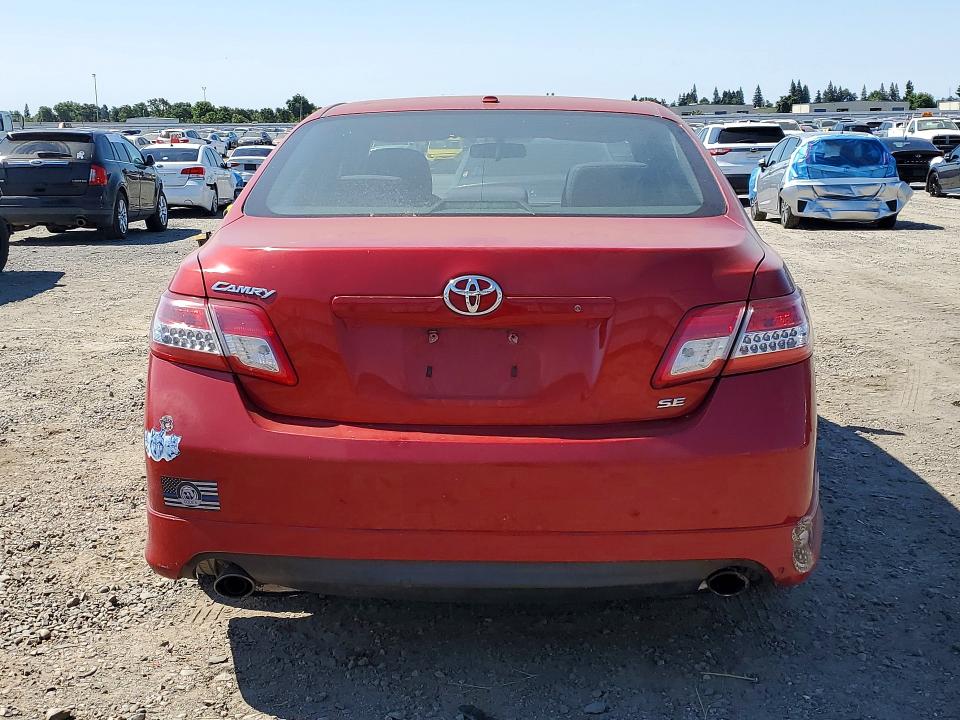 57091036 :رقم المزاد ، 4T1BF3EK7AU516297 vin ، 2010 Toyota Camry مزاد بيع