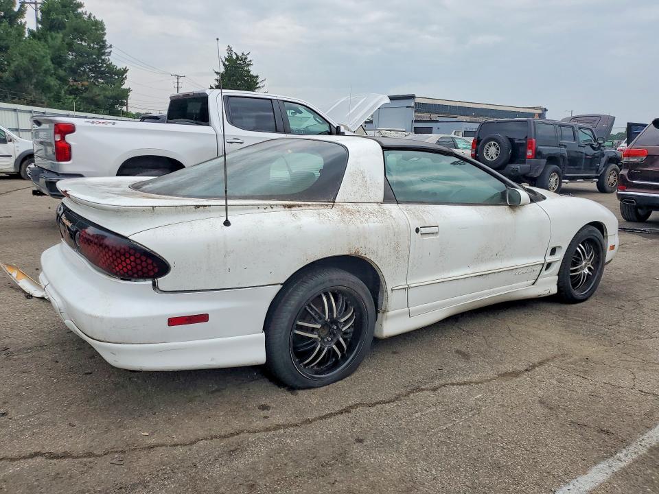 2001 Pontiac Firebird მანქანა იყიდება აუქციონზე, vin: 2G2FS22K412100959, აუქციონის ნომერი: 58943936