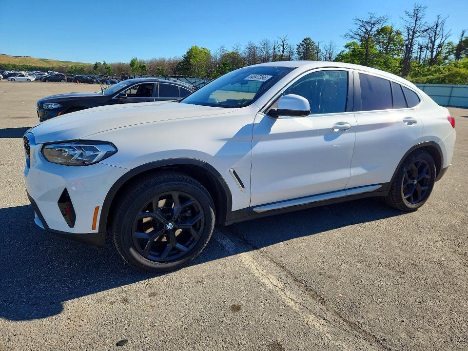 54847396 :رقم المزاد ، 5UX33DT03R9V10857 vin ، 2024 Bmw X4 مزاد بيع